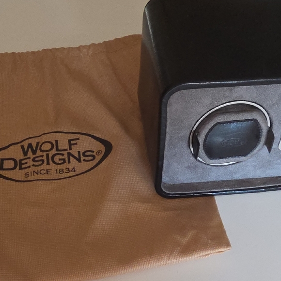 Black Leather Watch Winder - Picture 2 of 6